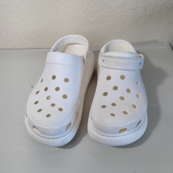 Crocs White Platform Classic Mega Crush Clogs‎ Women's 11 / Men's 9 - Picture 1 of 8